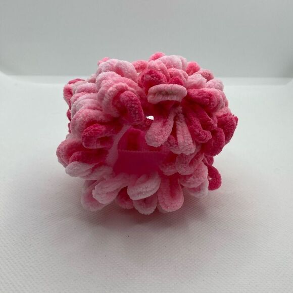 Pink Fuzzy Scrunchie *2/12$ - Picture 5 of 6